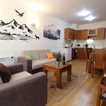 Pine Tree Apartment 2 - B7 バンスコ エクステリア 写真